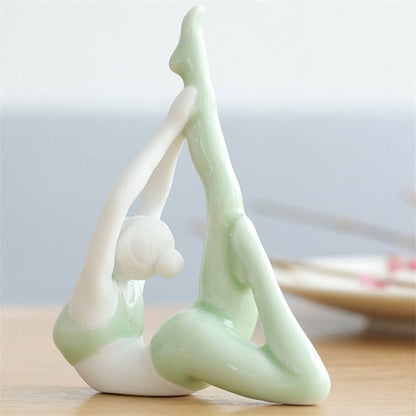 Delicate Pose Figurine Ornament