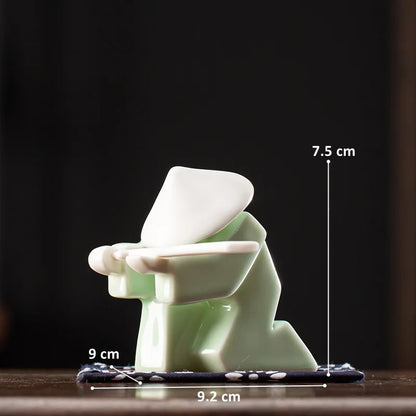 Ceramic Samurai Figurine - Geometric Oriental Desk Decor Ceramic Decor Ceramic Samurai Figurine Figurine Home decor Japanese Decor Living Room Modern Decor