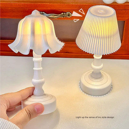 Vintage White Table Lamp