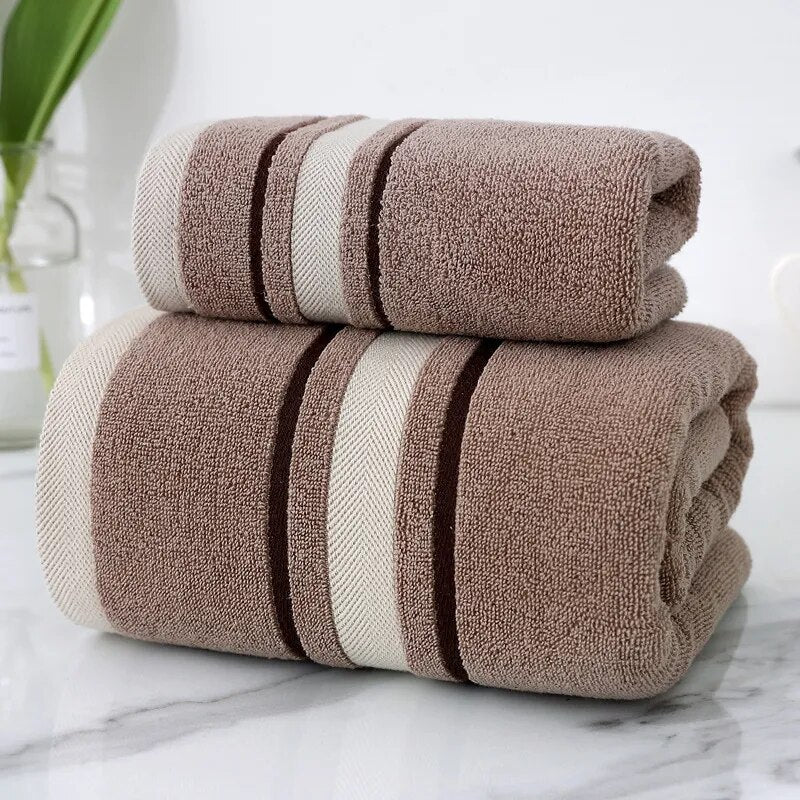 Lot de 2 serviettes de bain