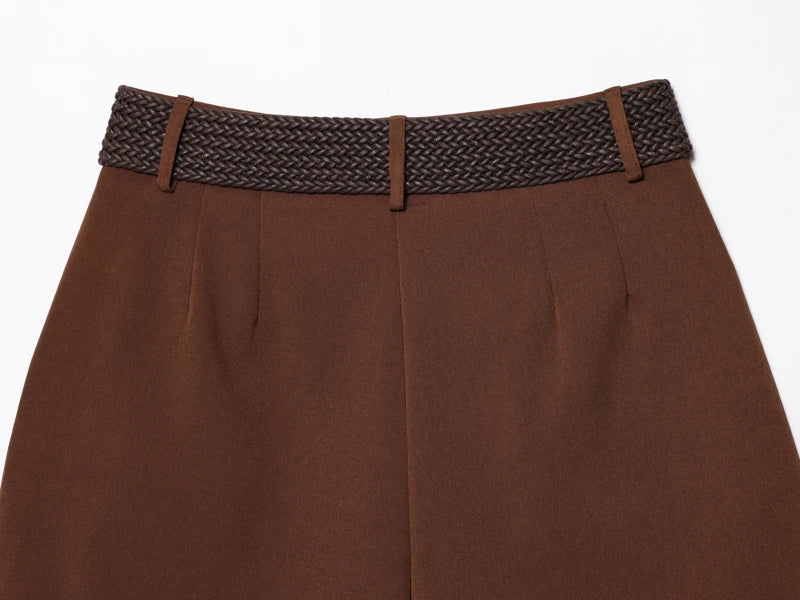 Ruvelle Belted Casual Shorts