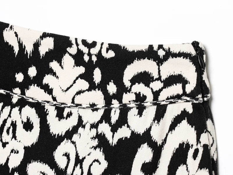 Monochique Ruffle Skort Shorts