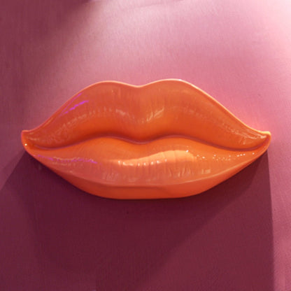 Lips Sculpture