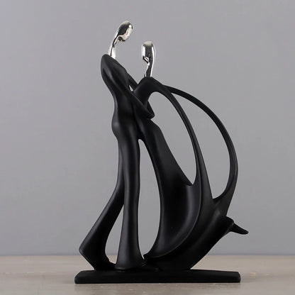 Figurine de couple nordique moderne