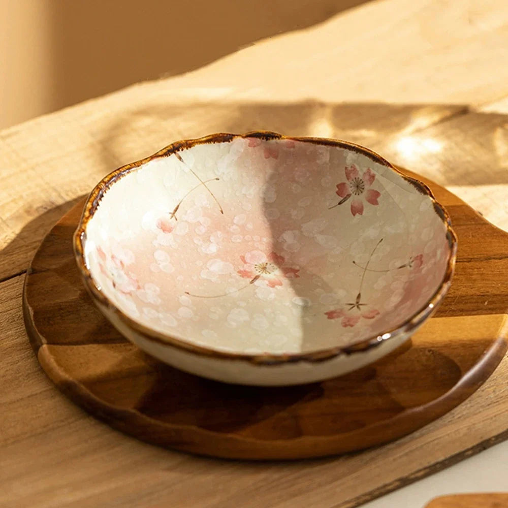 Handbemalte Keramikschale „Sakura Bloom“