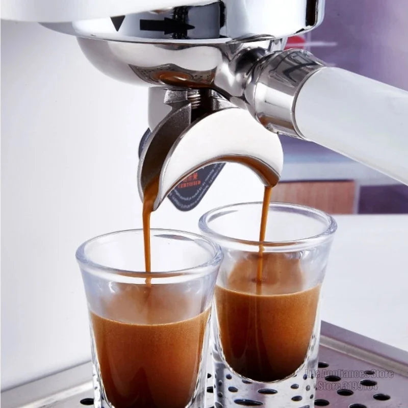 Halbautomatische kommerzielle Kaffeemaschine (15 Bar)