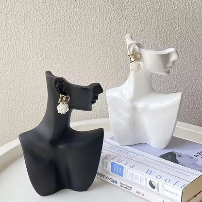 The Portrait Bust Jewelry Stand