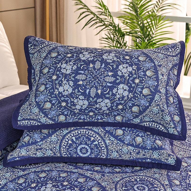 Blue Medalion Bedspread Set