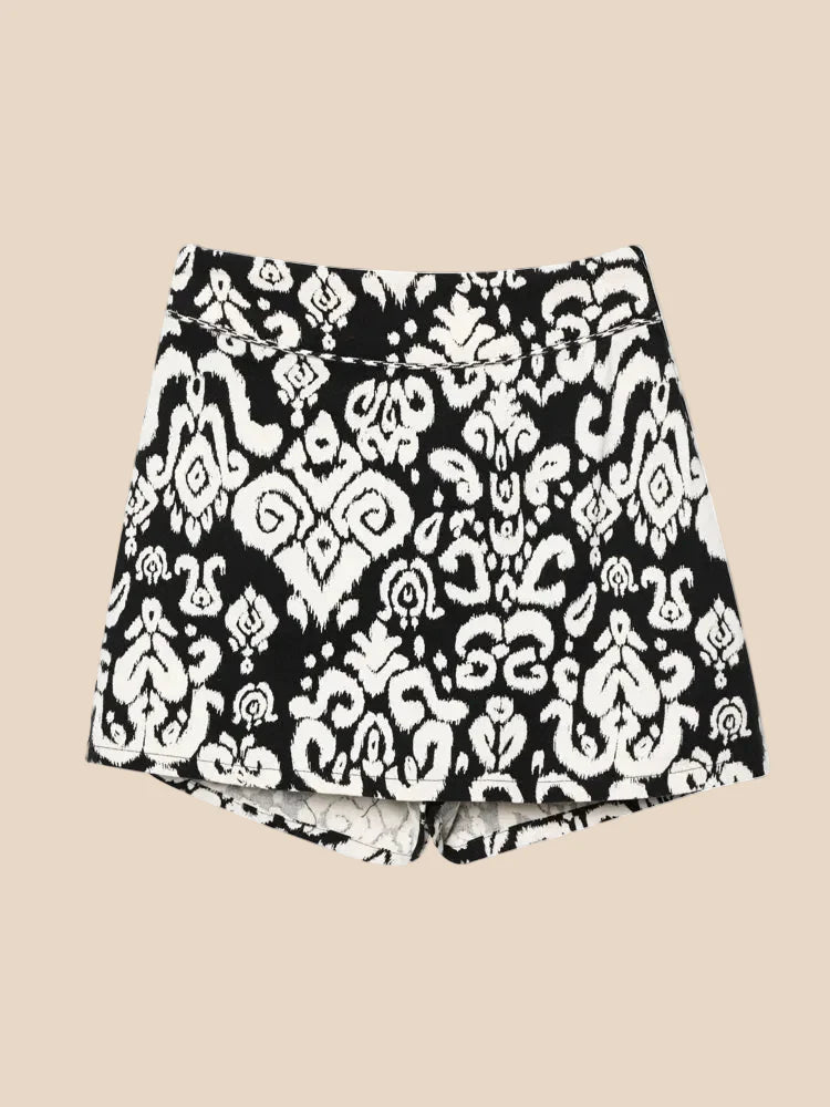 Monochique Ruffle Skort Shorts