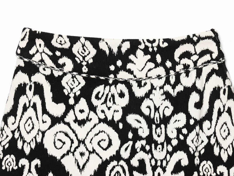 Monochique Ruffle Skort Shorts