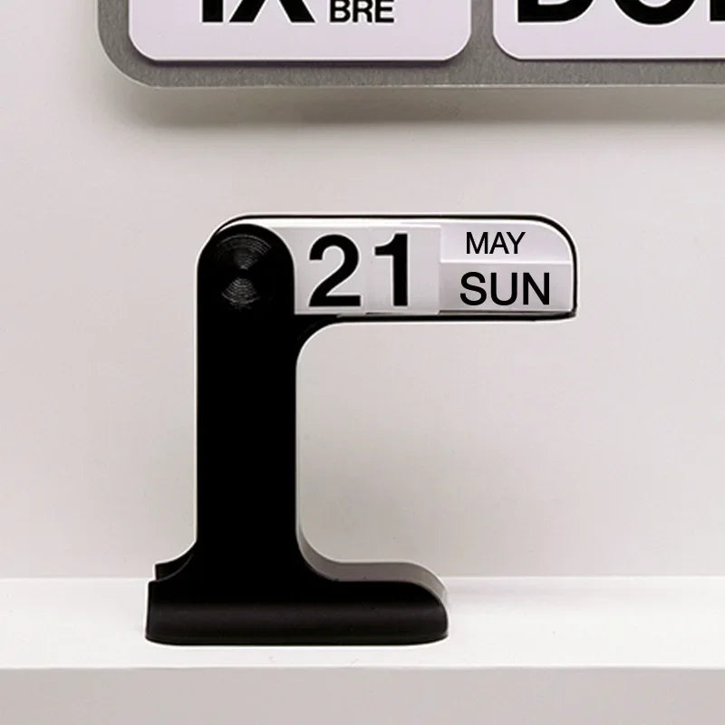 Modern Flip Desktop Calendar