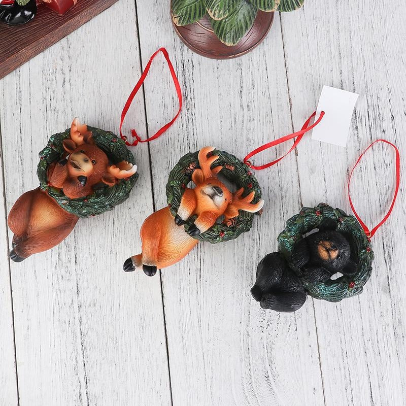 Cute Christmas Animals Wrapped In Wreath