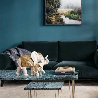 Elefantenfigur aus Harz