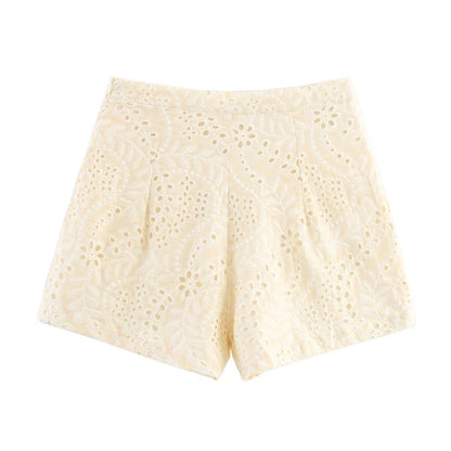 Khéline Hollow-Out Embroidery Shorts