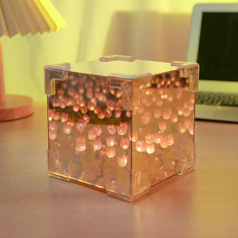 Lampada cubo di mare con fiori di tulipano fai da te