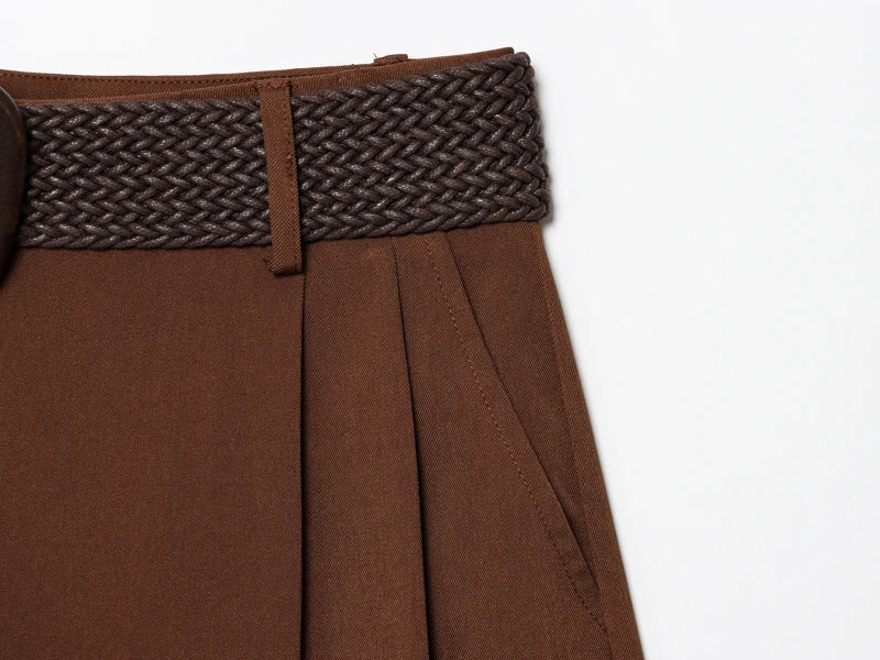 Ruvelle Belted Casual Shorts