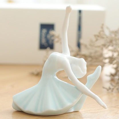 Delicate Pose Figurine Ornament