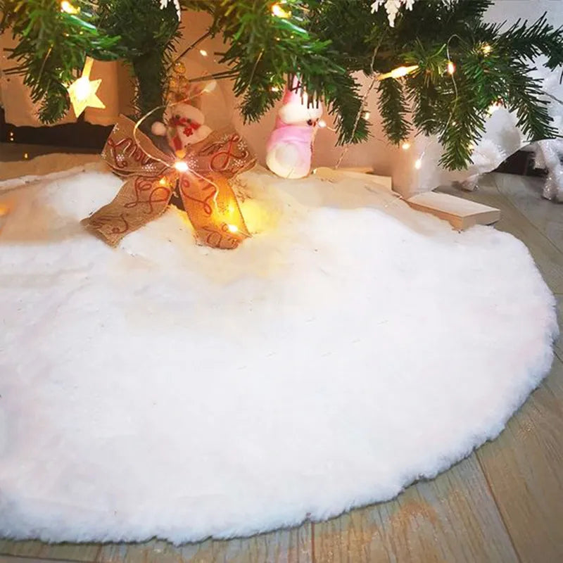 Plush Faux Fur White Christmas Tree Skirt