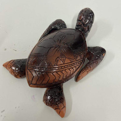 Sea Turtle Wood Figuirine