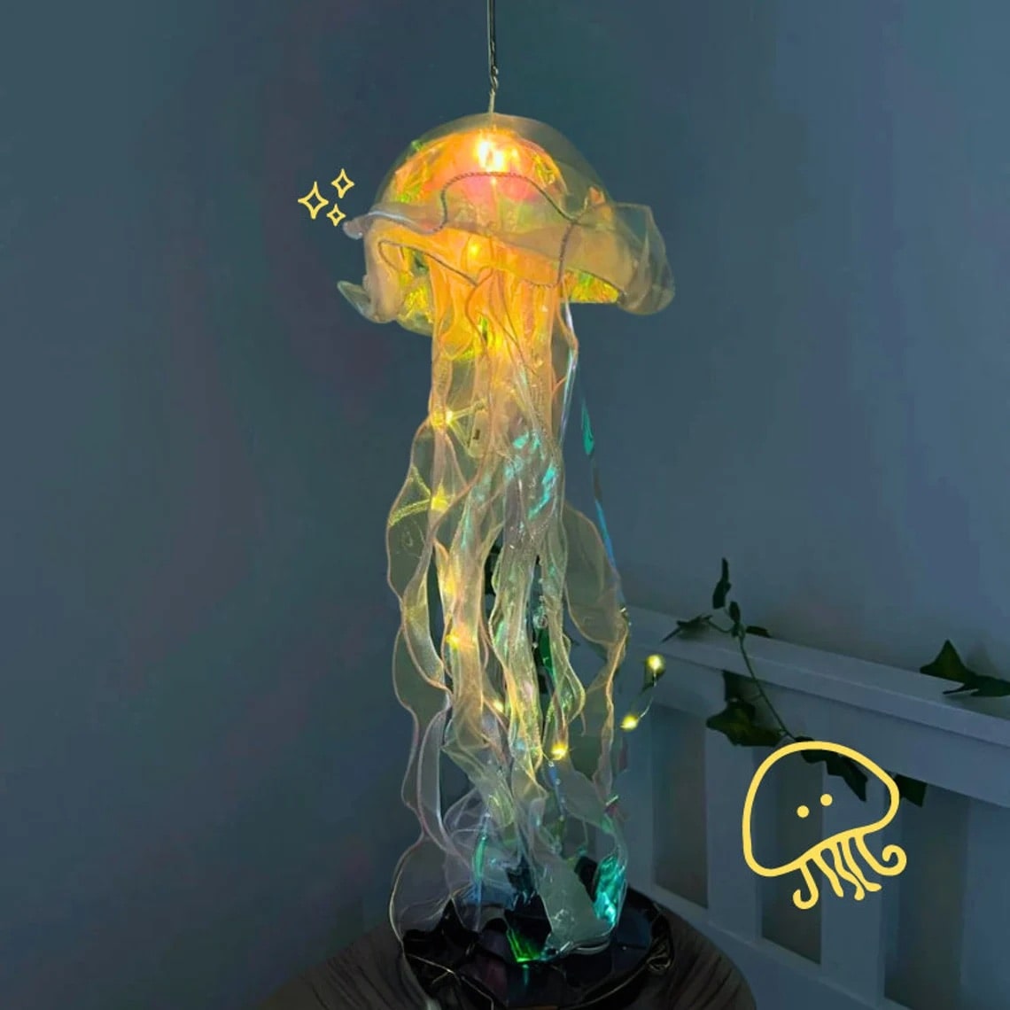 Serene Jellyfish Lamp