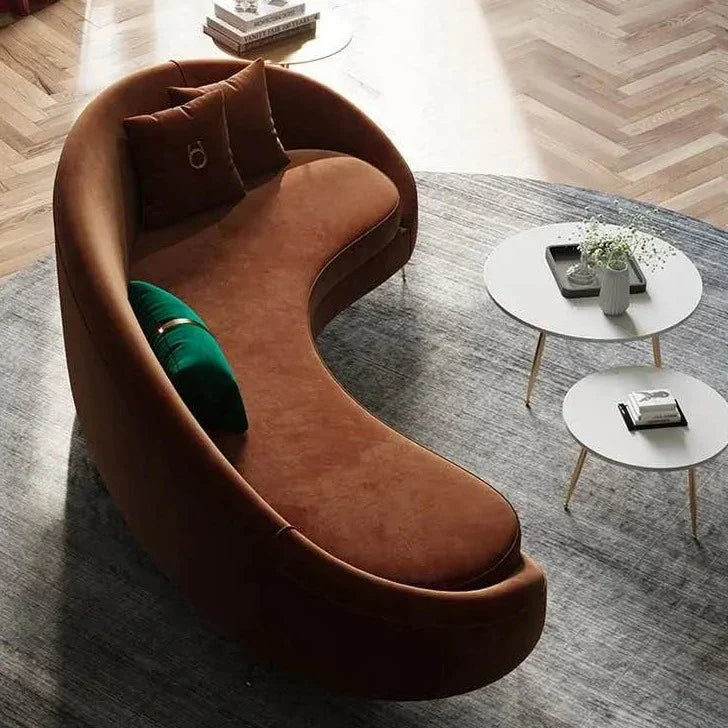 Einzelnes geschwungenes Mid-Century-Sofa