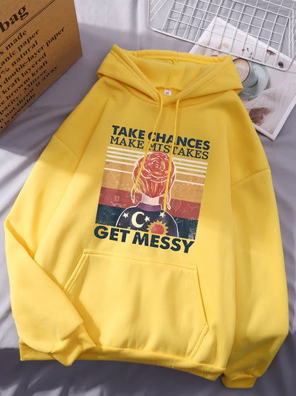 Gehen Sie Risiken ein, machen Sie Fehler, werden Sie chaotisch Hoodie