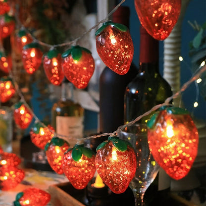Erdbeer-Lichterketten
