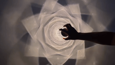 Lampe en cristal rose à commande tactile