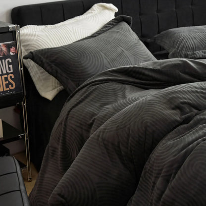 Plush Wavy Arch Flannel Fleece Bedding Set