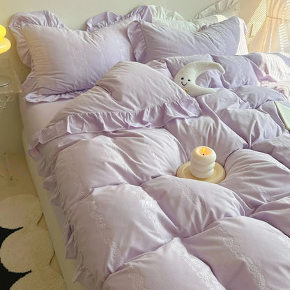 Plush Ruffled Jacquard Velvet Bedding Set