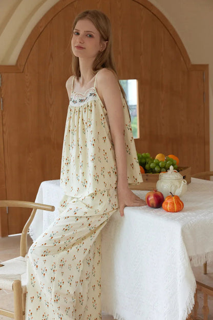 Soft Tulip Embroidered Double Gauze Pajama