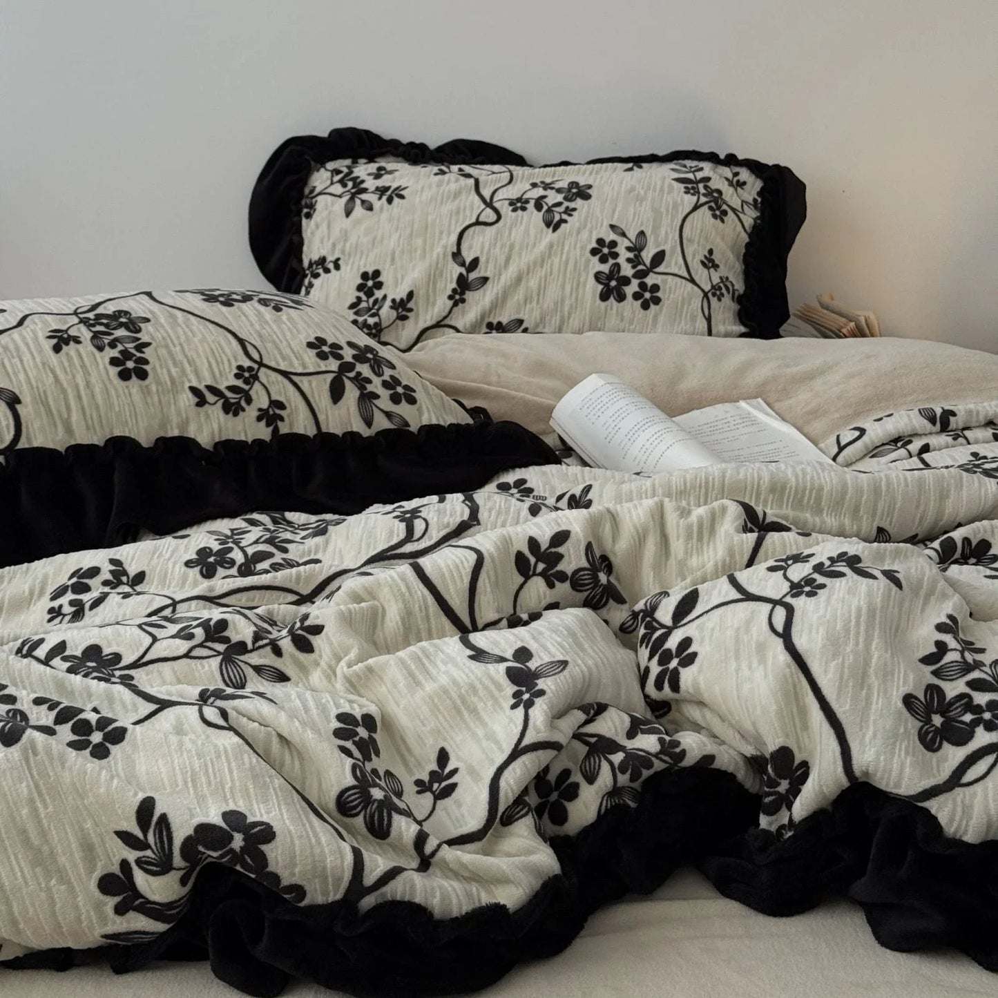 Ruffled Floral Vine Washed Cotton Bedding Set