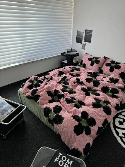 Plush Abstract Floral Fleece Bedding Set