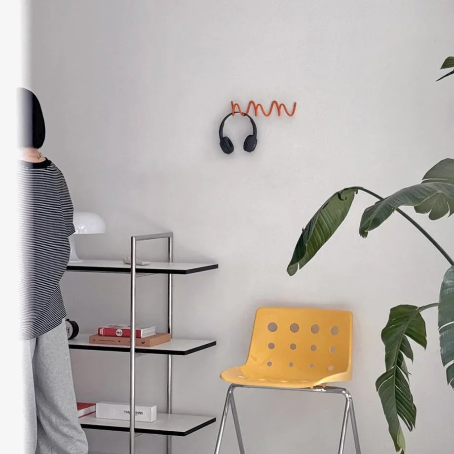 Wavy Coil Metal Wall Hook