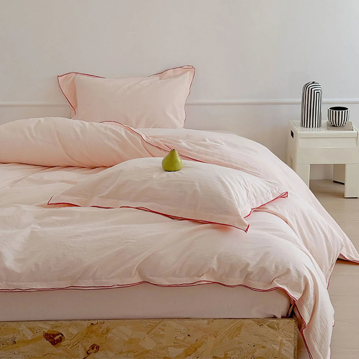 Soft Ruffle Trim Washed Cotton Bedding Set