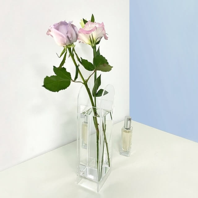 Little Arc Acrylic Vase