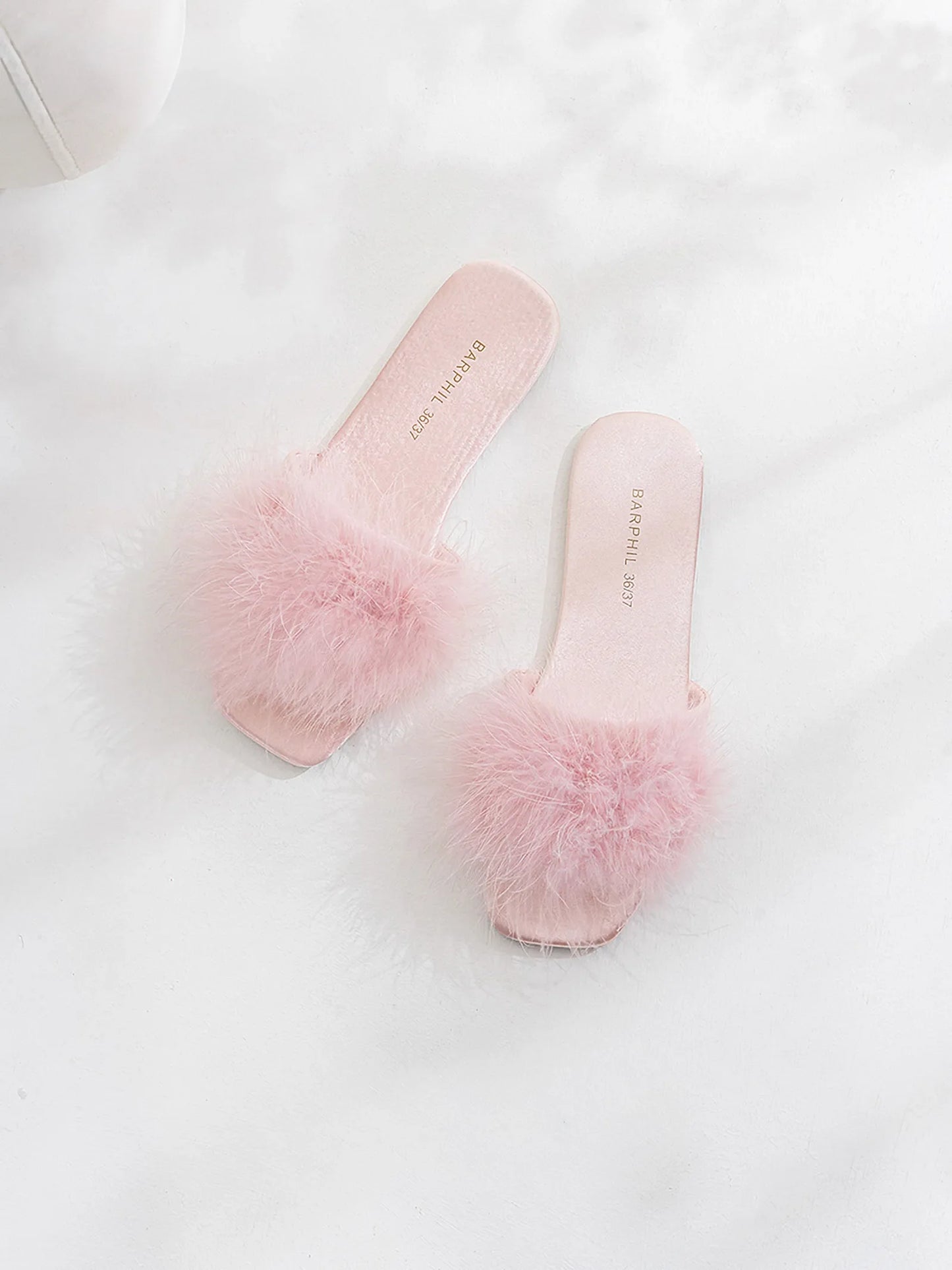 Fluffy Solid Color Faux Fur House Slippers