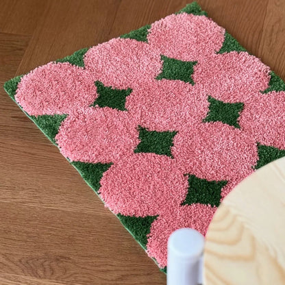Plush Floral Tufted Polyester Accent Rug