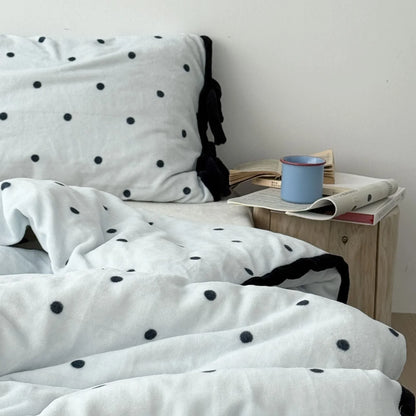 Plush Polka Dot Flannel Fleece Bedding Set