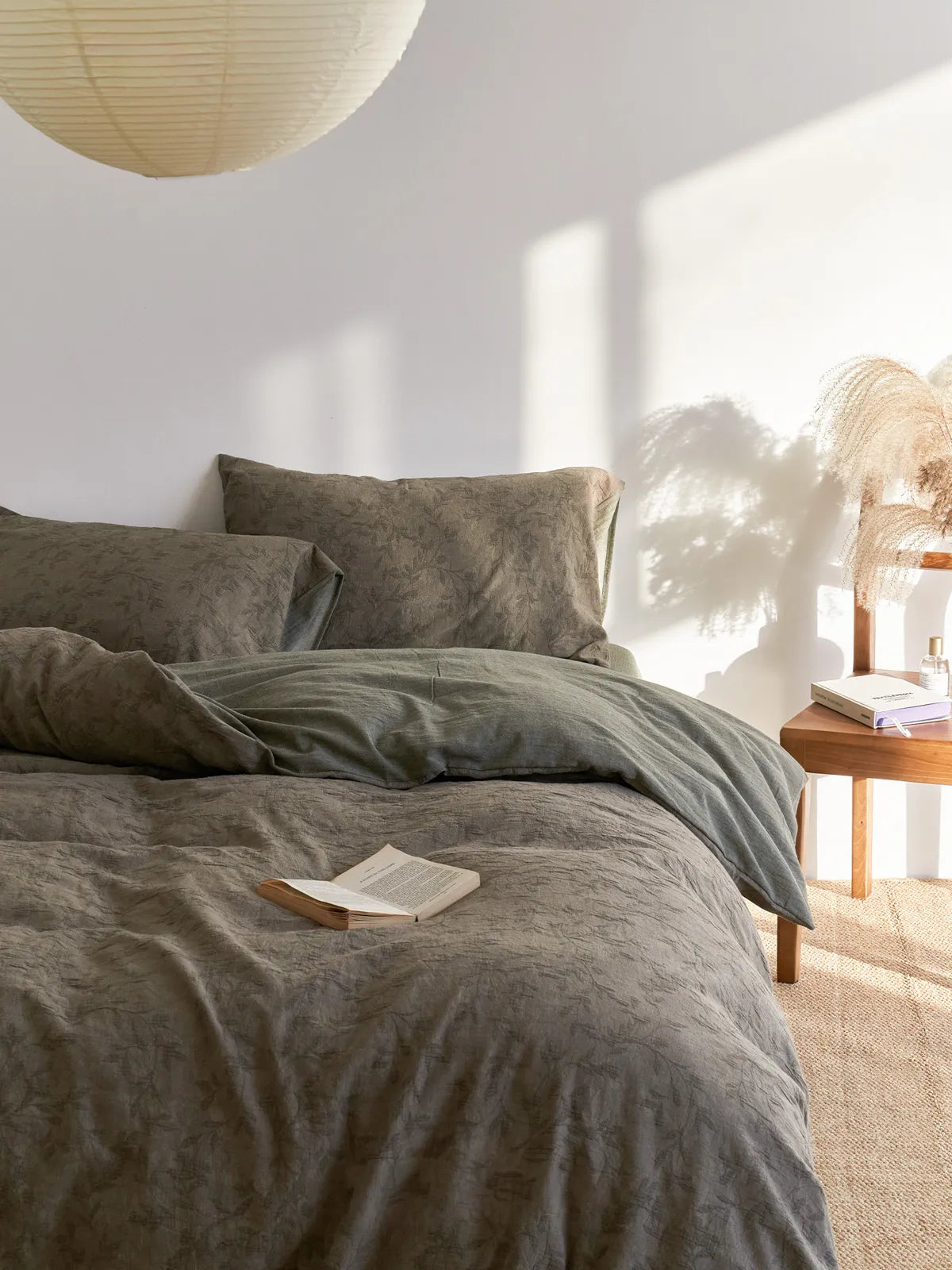 Textured Botanical Washed Cotton Bedding Set