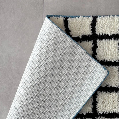 Plush Grid Checkered Tufted Accent Rug
