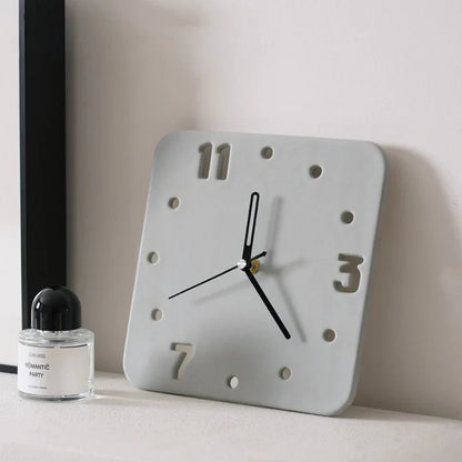 Smooth Minimalist Cutout Ceramic Table Clock