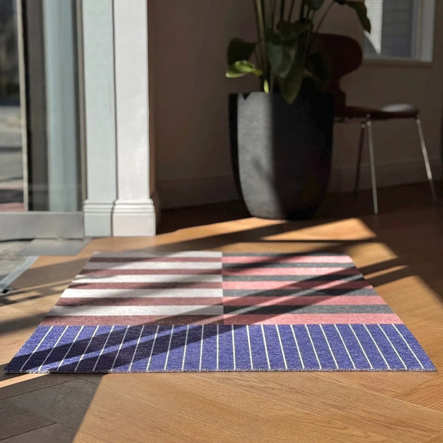 Bauhaus Geometric PVC Coil Entryway Doormat