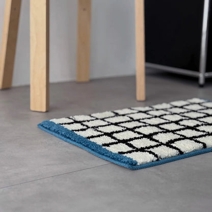 Plush Grid Checkered Tufted Accent Rug