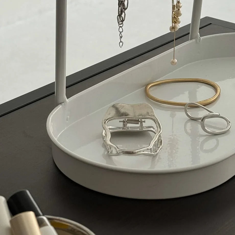 Sleek Arched Metal Jewelry Organizer