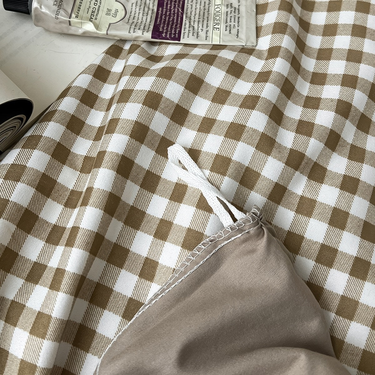 Hellbraunes Gingham-Bettwäscheset