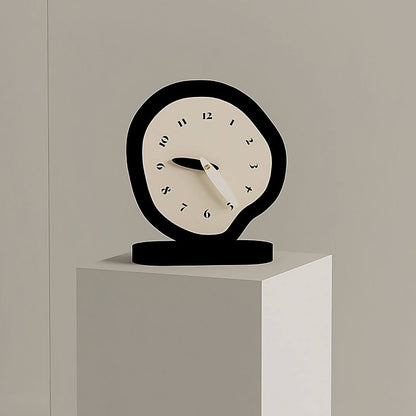 Horloge de bureau minimaliste irrégulière en noir et blanc