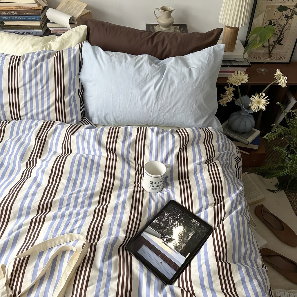 Blue & Brown Vintage Striped Bedding Set