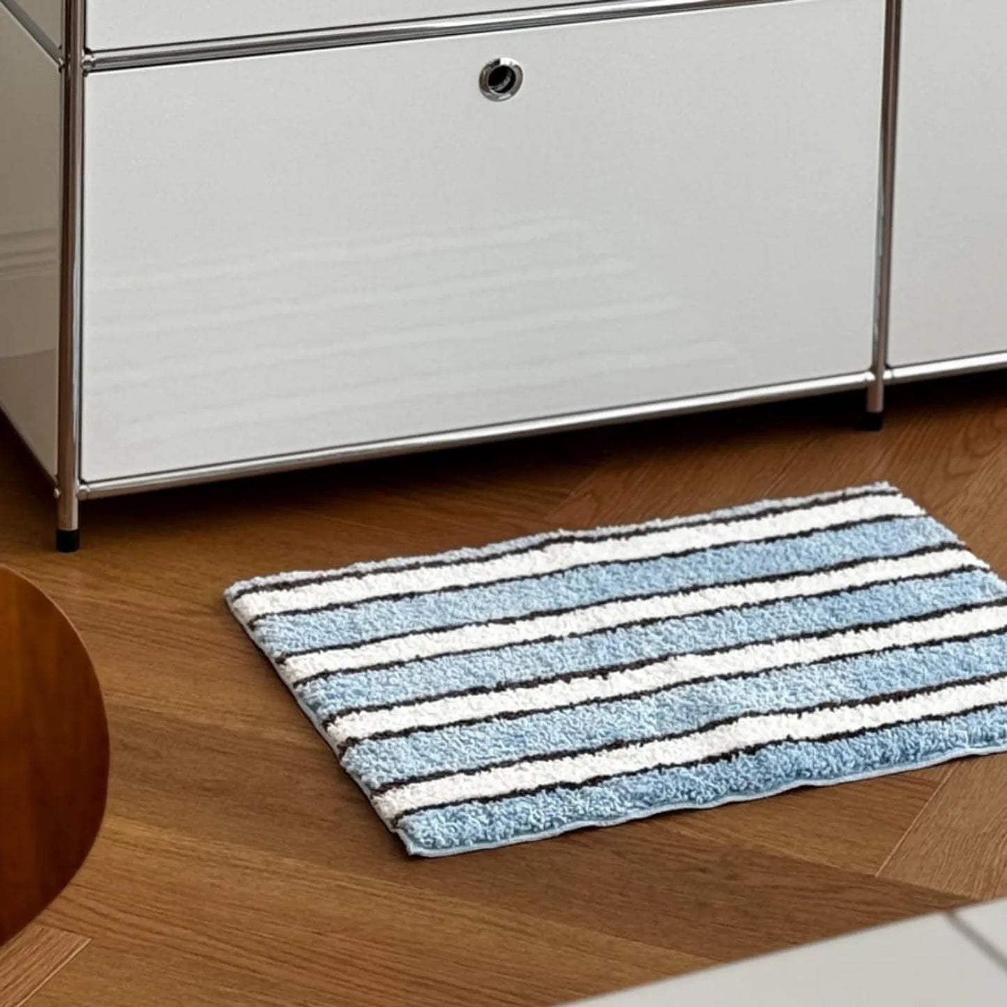 Breezy Coastal Striped Plush Accent Rug