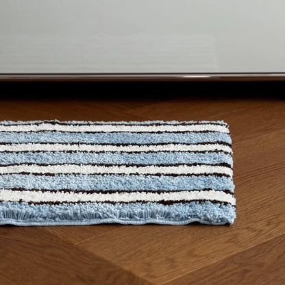 Breezy Coastal Striped Plush Accent Rug